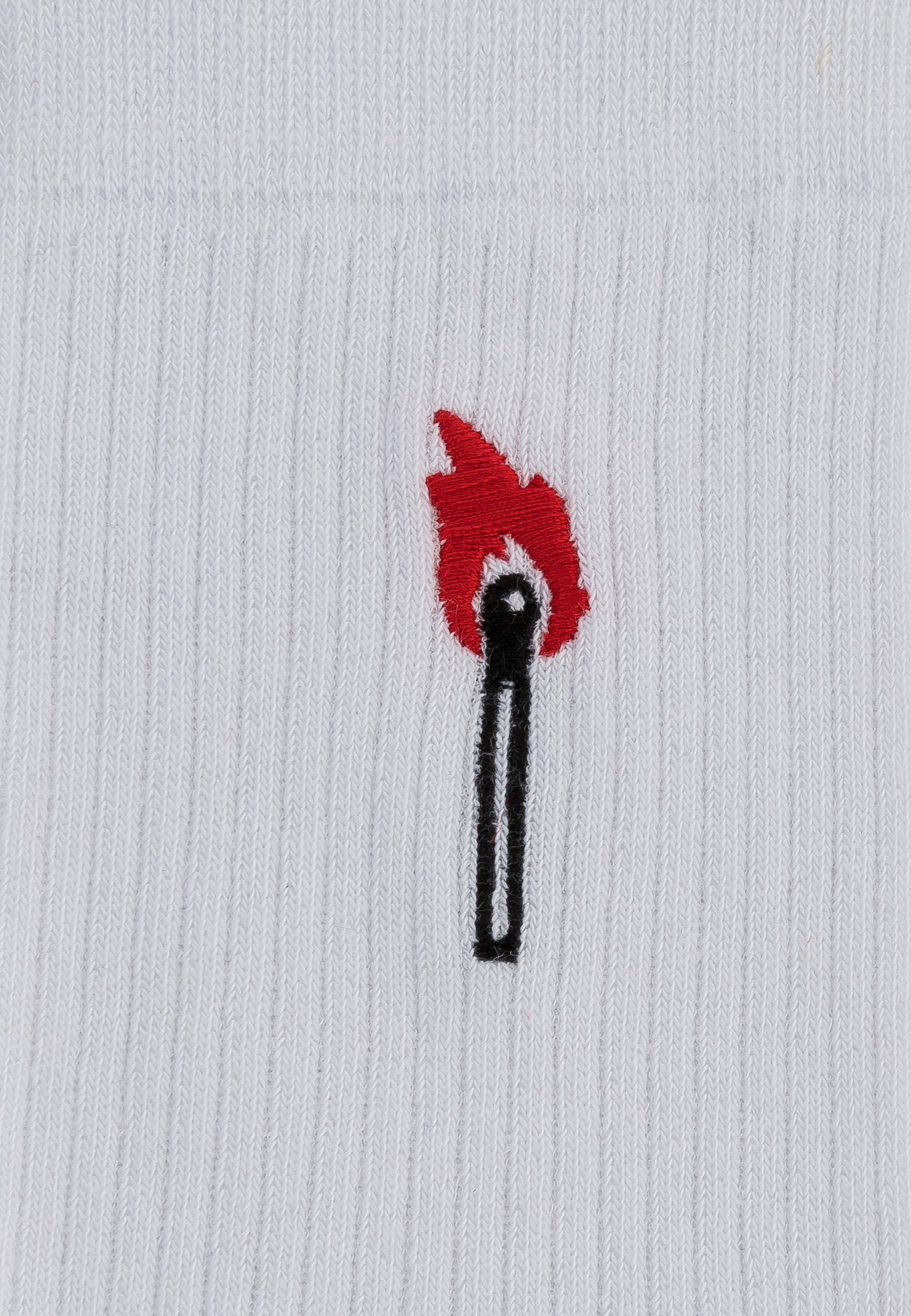#Farbe_weiß - match