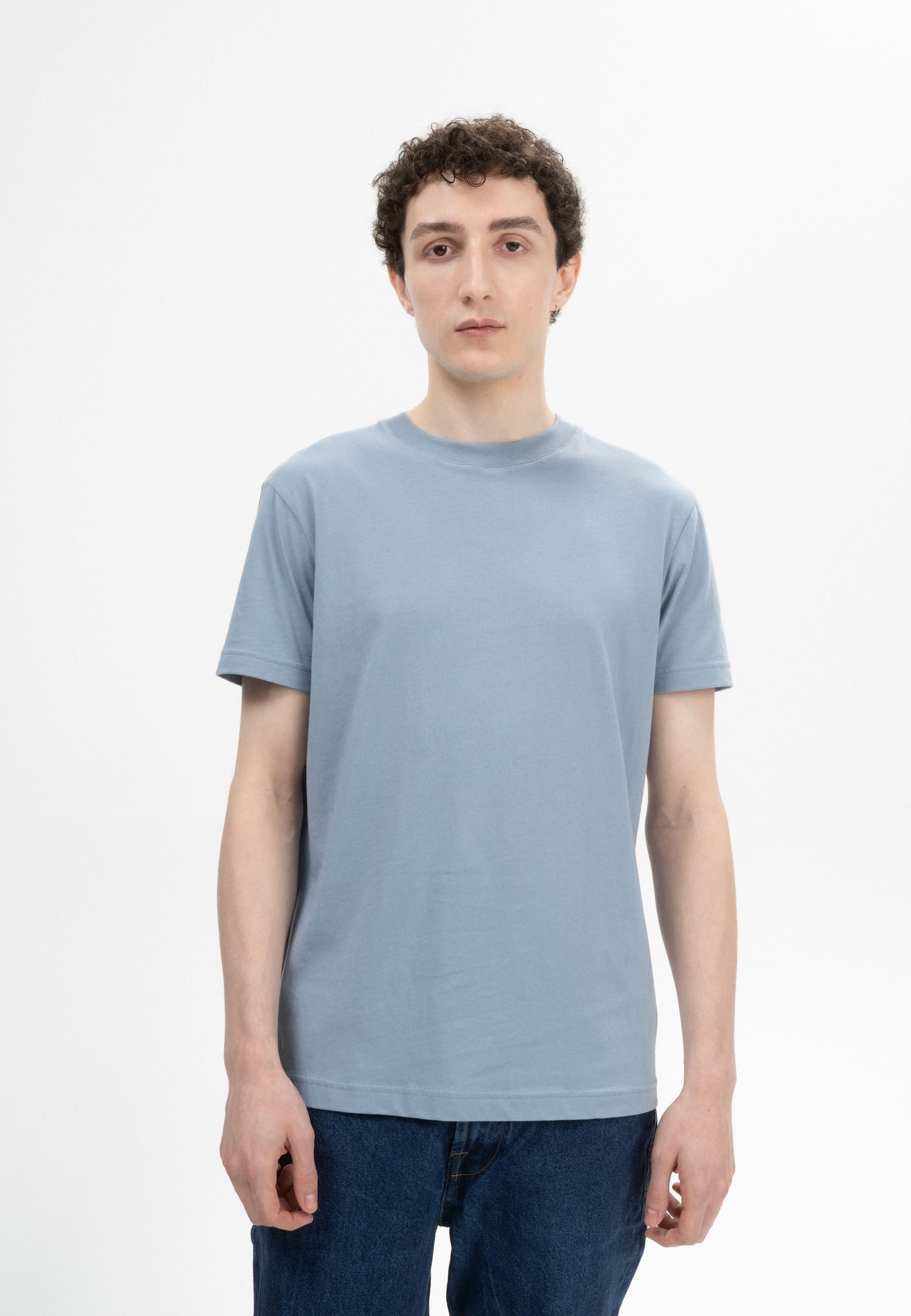 #Farbe_dusk blue