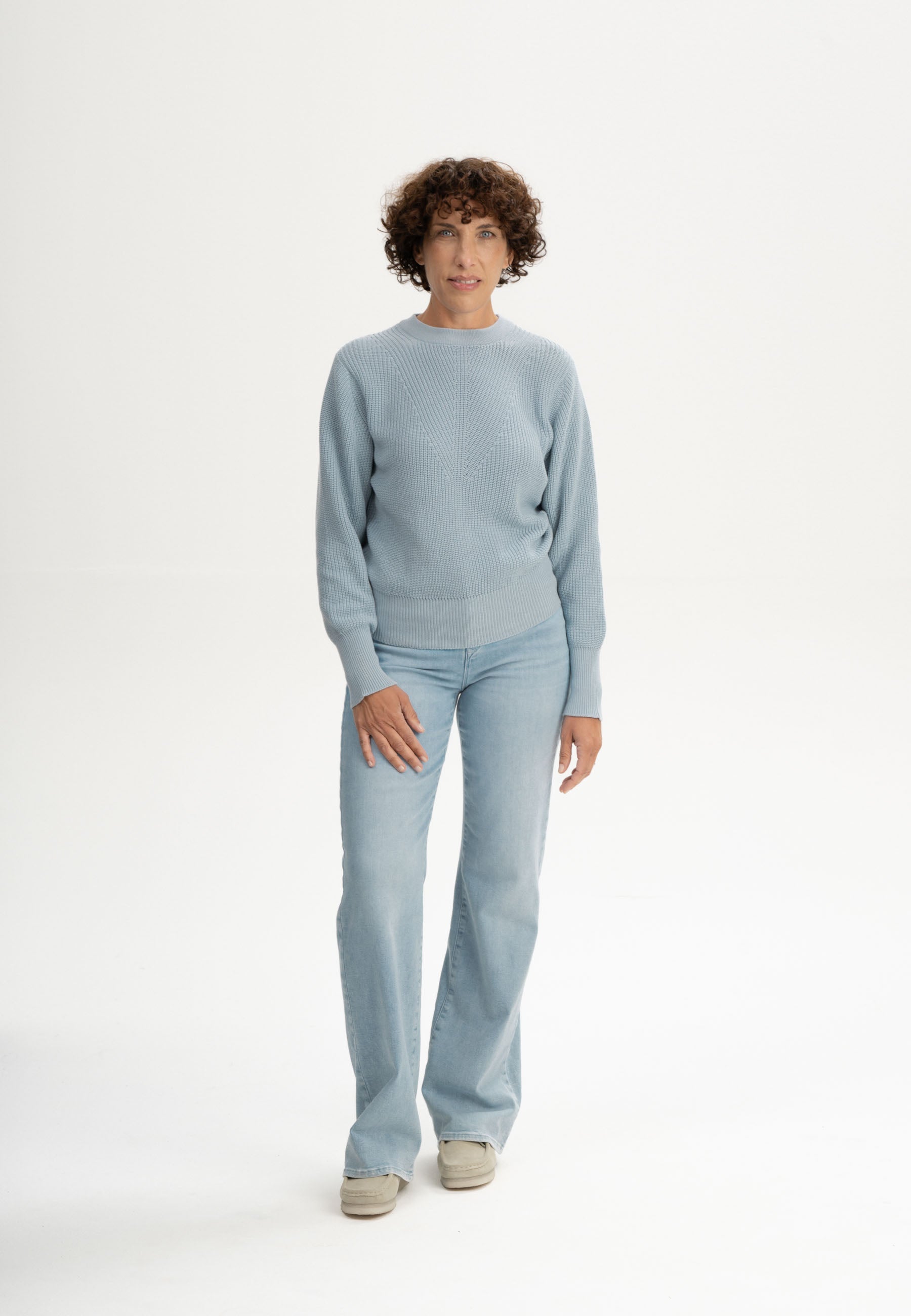 #Farbe_cloudy blue