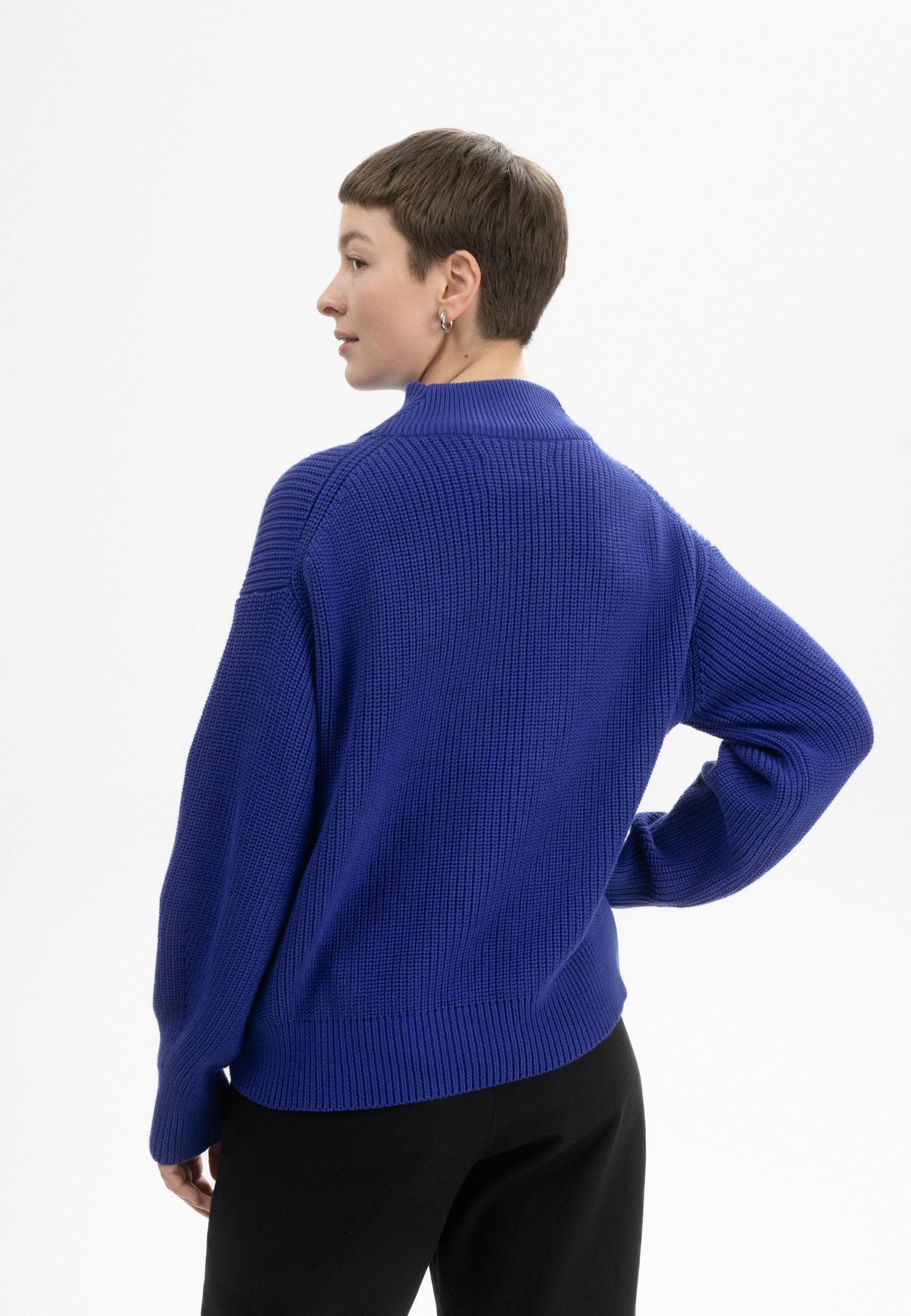 #Farbe_bold blue