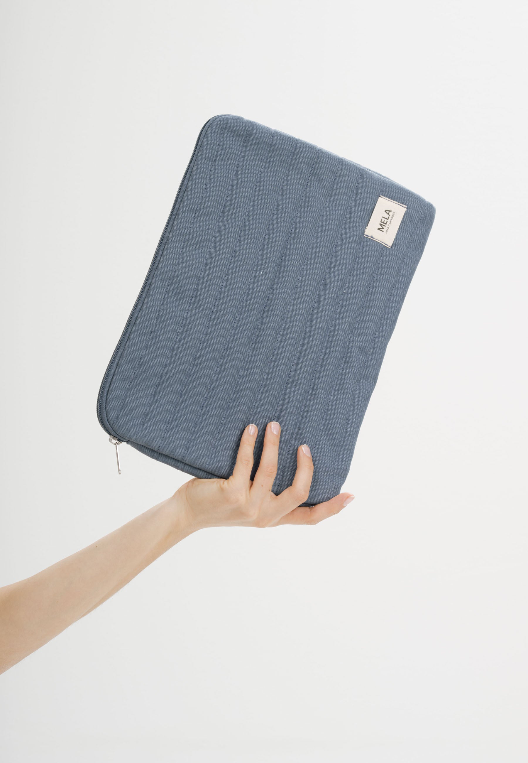 #Farbe_dusty blue